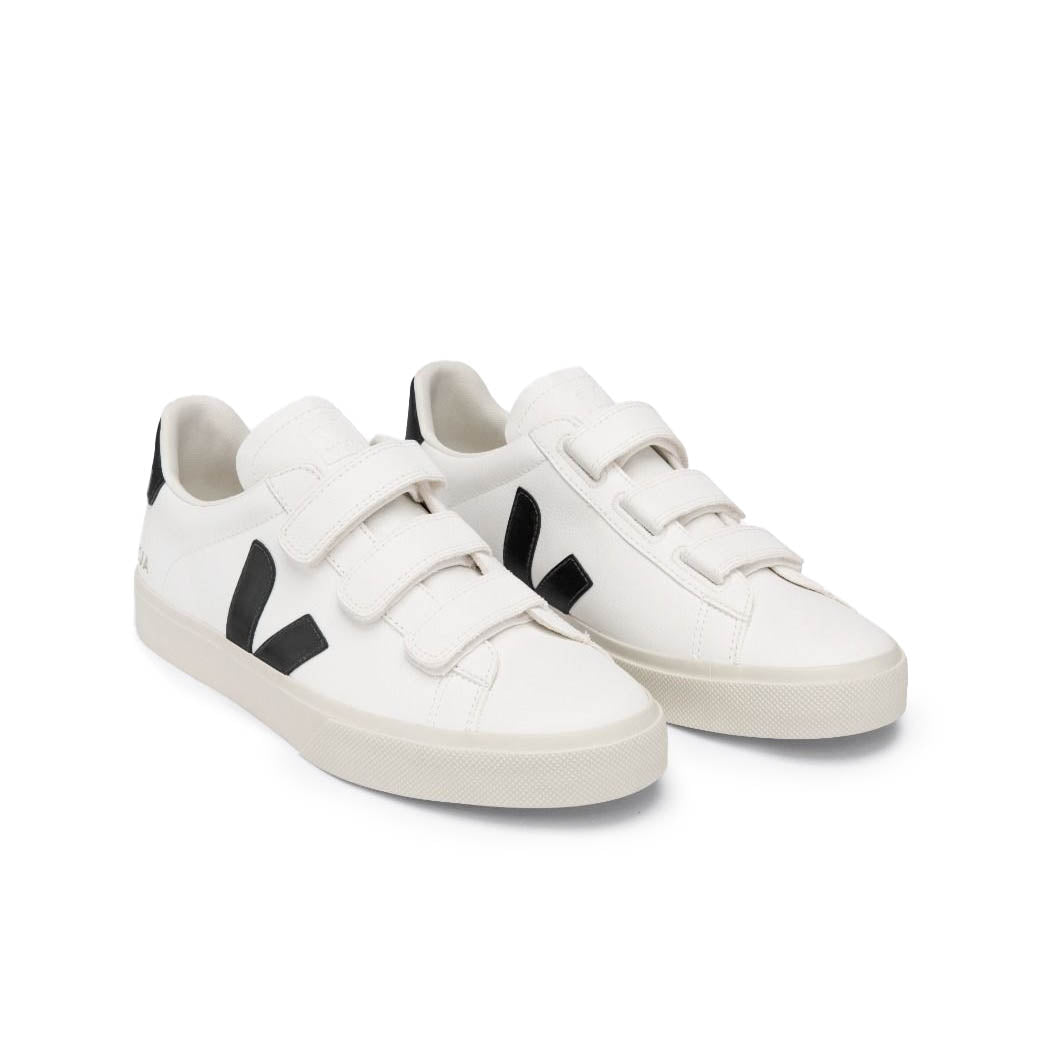 Recife Logo Chromefree W - INVINCIBLE