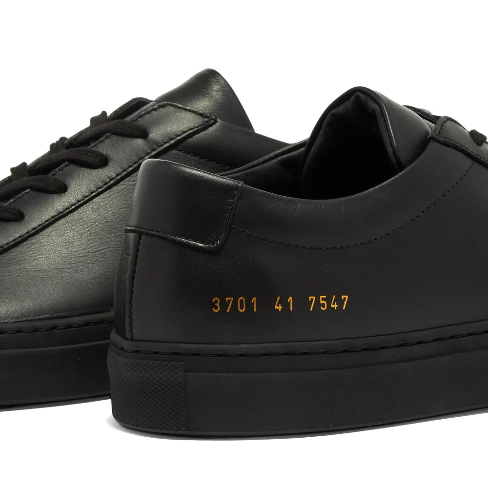 Woman Original Achilles Low - INVINCIBLE