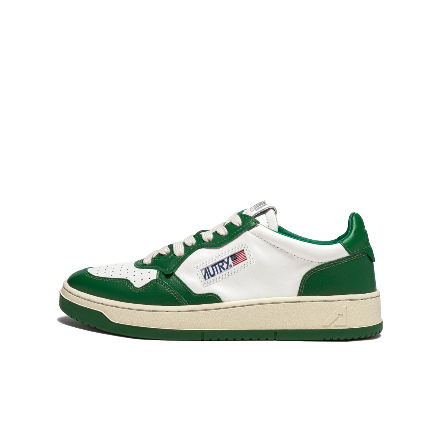 Medalist Low Sneakers in Two-Tone Leather - INVINCIBLE