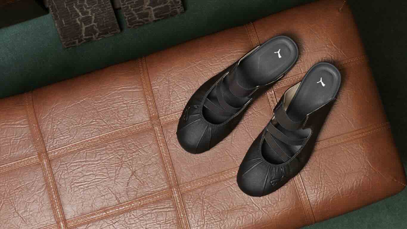 ROSÉ Steps Into the Speedcat Mule