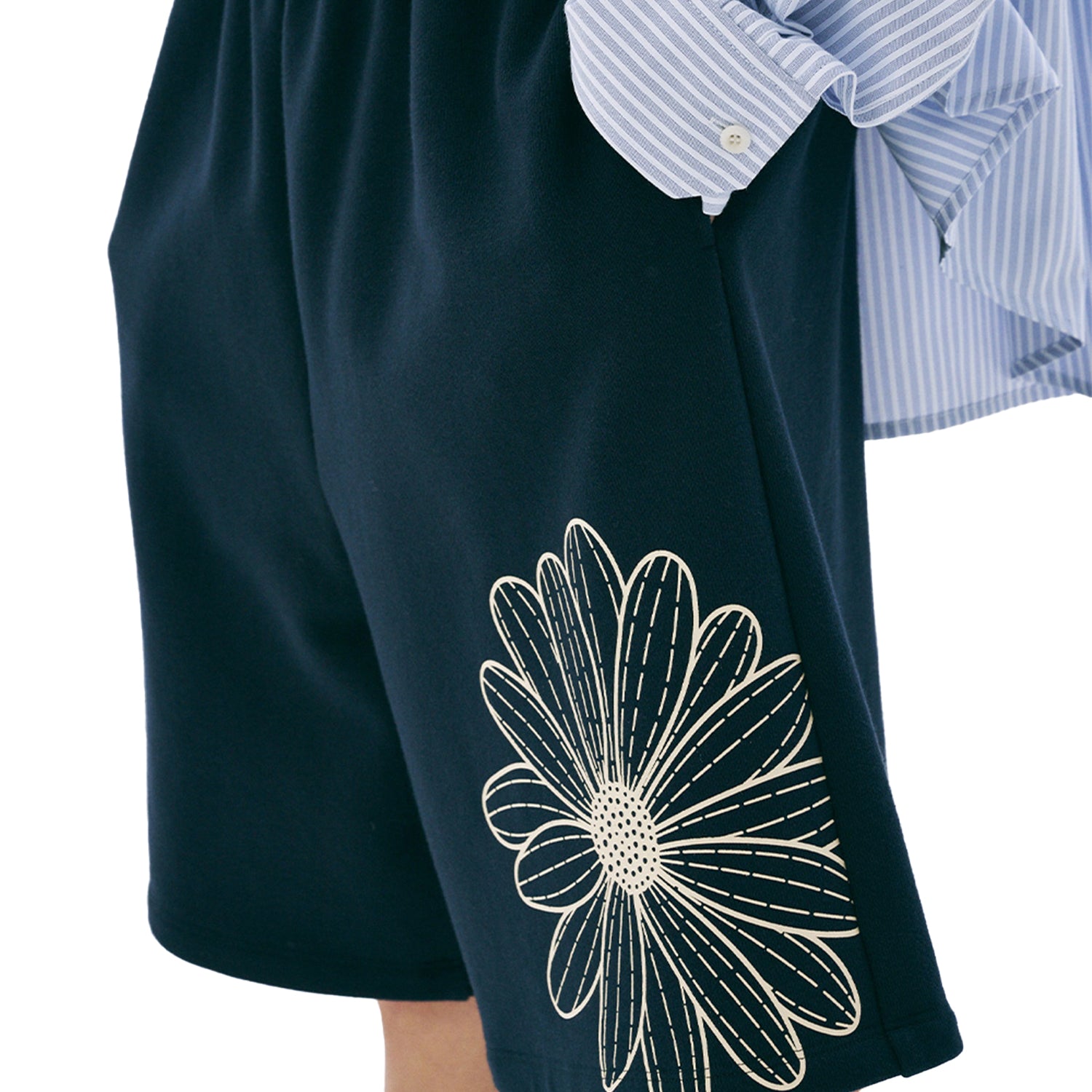 ★MARDI MERCREDI★OVERSIZED SWEAT BERMUDA FLOWER★大人気★ OVERSIZED SWEAT BERMUDA FLOWER（スウェットパンツ）｜Mardi