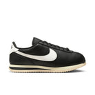 Cortez 23 Premium 'Black and Sail' W - INVINCIBLE